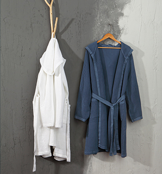 Arthur Bathrobe